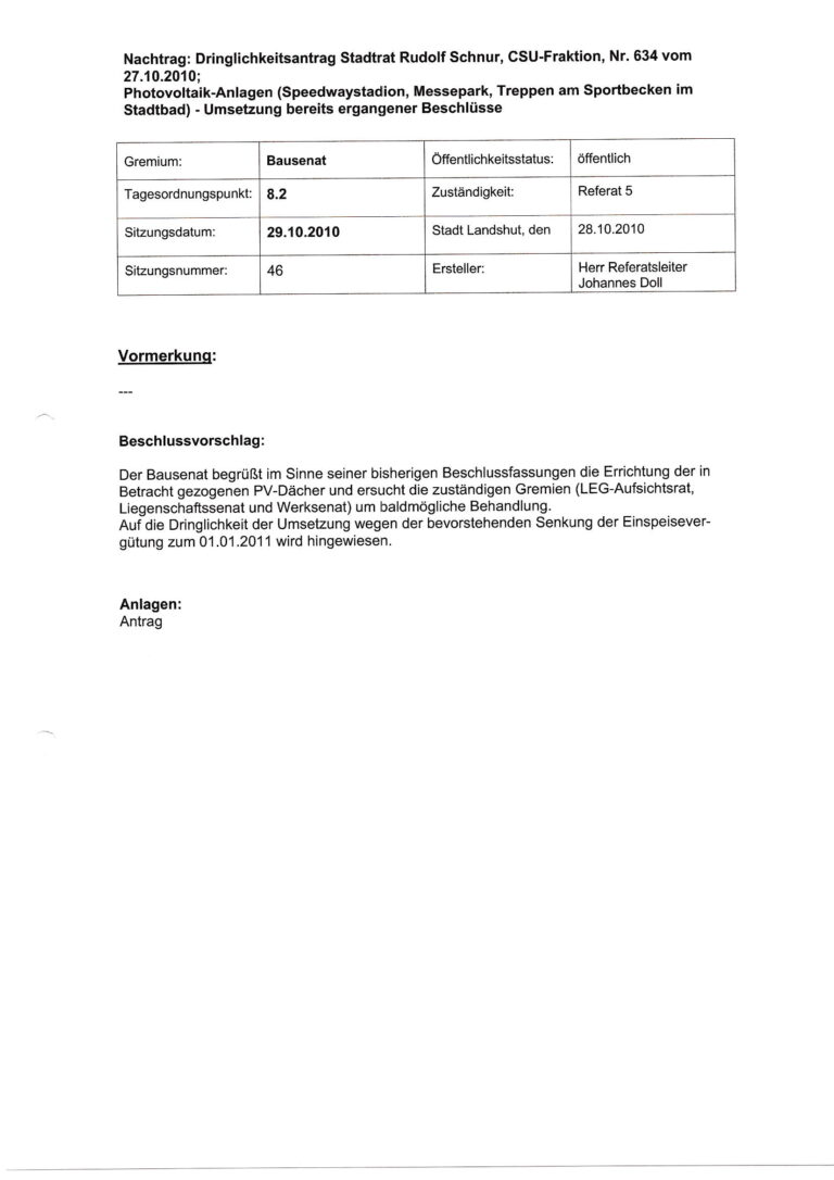 Dokumentseite mit Tabellenüberblick und Antragstext zum Thema Photovoltaik-Anlagen der Stadt Landshut